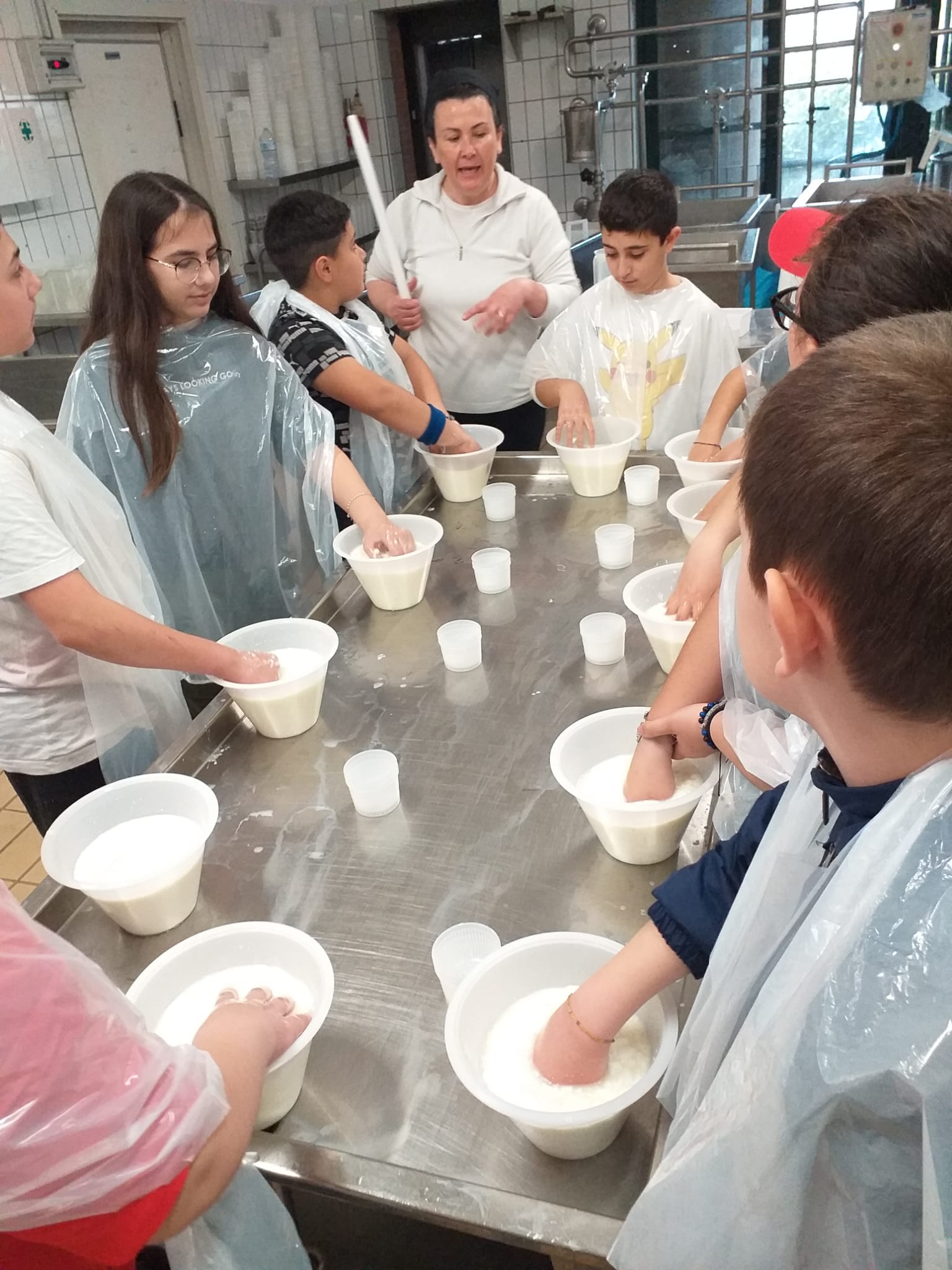 Uscita didattica presso il Caseificio Chirico a Paestum delle classi quinte della scuola primaria